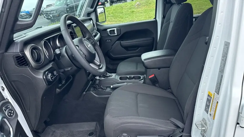 2023 Jeep Gladiator Freedom