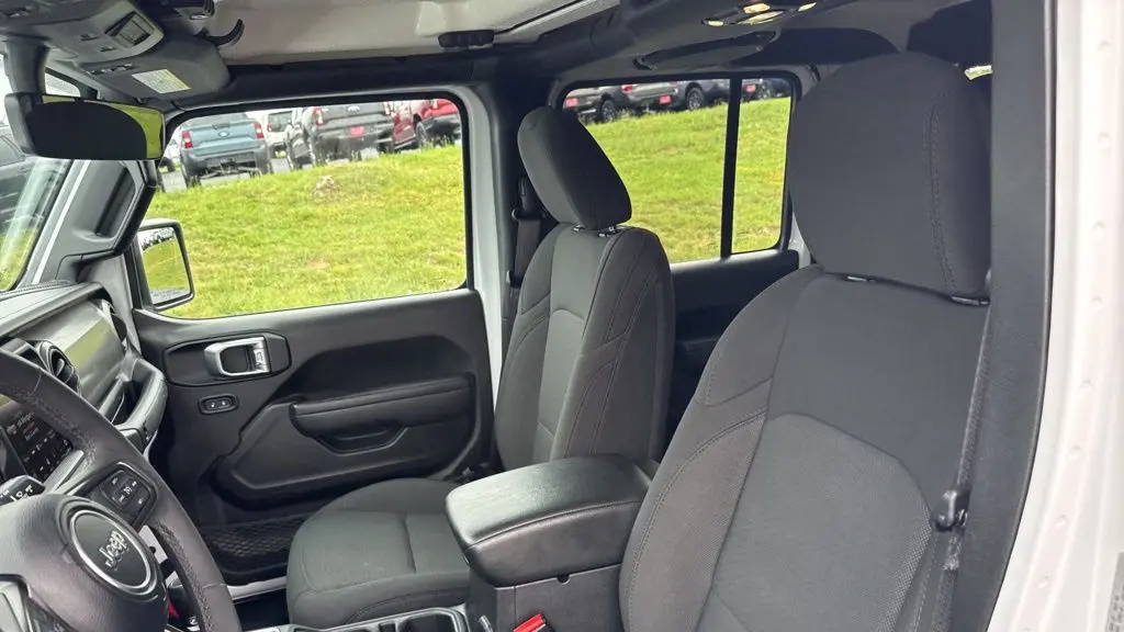 2023 Jeep Gladiator Freedom
