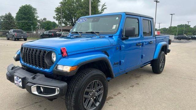 2024 Jeep Gladiator Sport