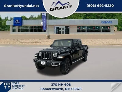 2020 Jeep Gladiator 4X4 Overland 4DR Crew Cab 5.0 FT. SB