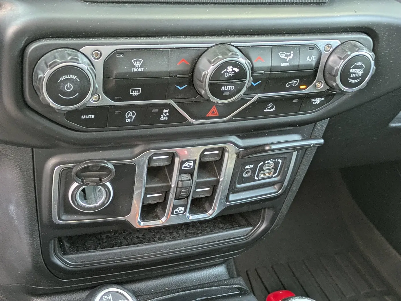 2023 Jeep Gladiator - $27,000