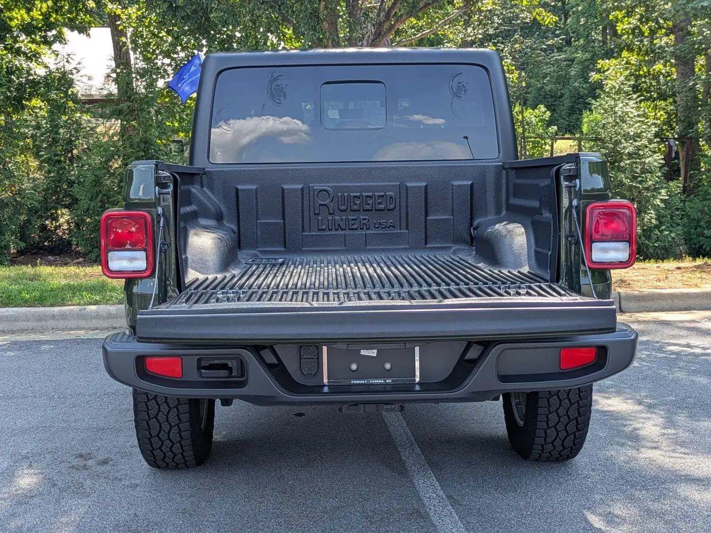 2023 Jeep Gladiator - $27,000