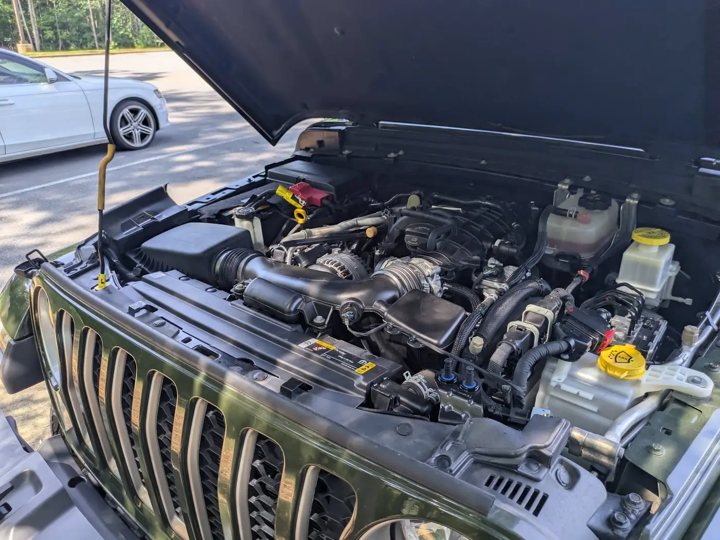2023 Jeep Gladiator - $27,000