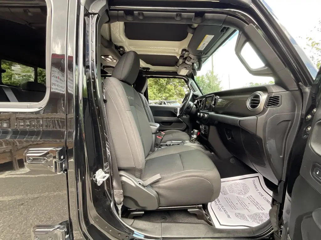 2020 Jeep Gladiator - $20,985