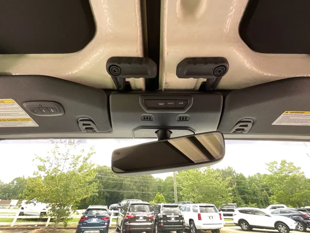 2020 Jeep Gladiator - $20,985