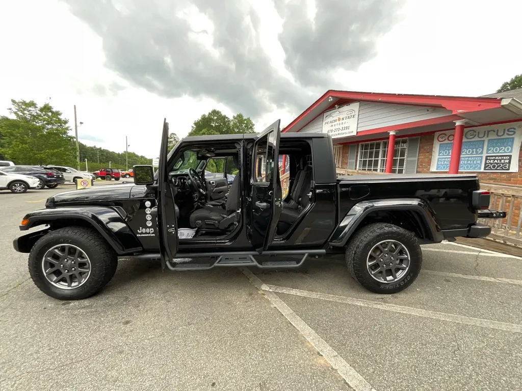 2020 Jeep Gladiator - $20,985