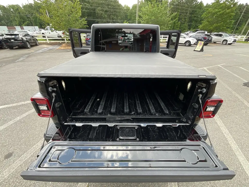 2020 Jeep Gladiator - $20,985