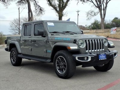 2022 Jeep Gladiator 4X4 Overland 4DR Crew Cab 5.0 FT. SB