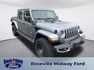 Photo of a 2020 Jeep Gladiator 4X4 Overland 4DR Crew Cab 5.0 FT. SB for sale