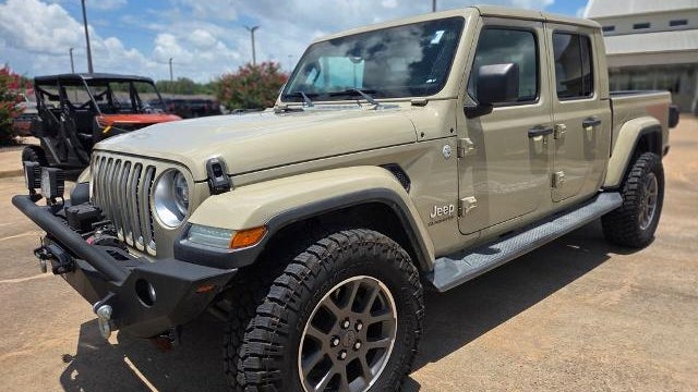 Preowned 2020 Jeep Gladiator Overland for Sale