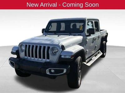 2023 Jeep Gladiator 4X4 Overland 4DR Crew Cab 5.0 FT. SB
