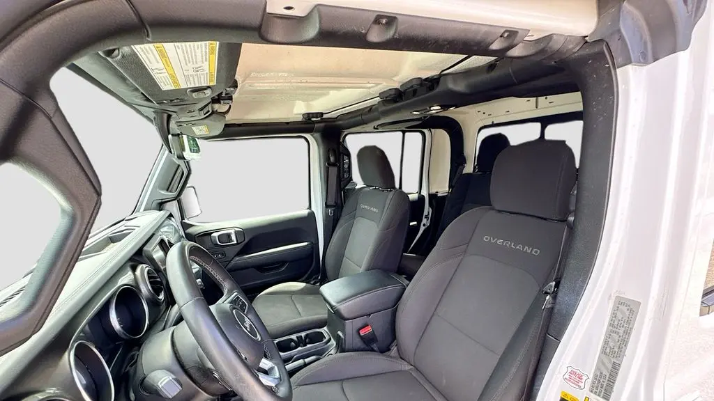 2023 Jeep Gladiator Overland
