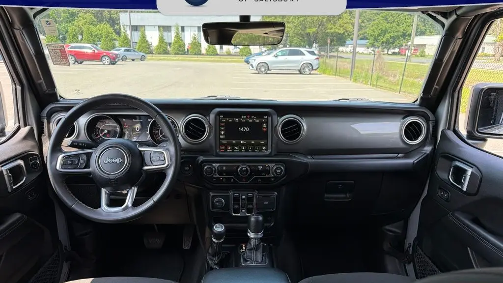 2023 Jeep Gladiator Overland