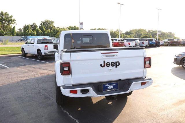 2021 Jeep Gladiator - $33,520