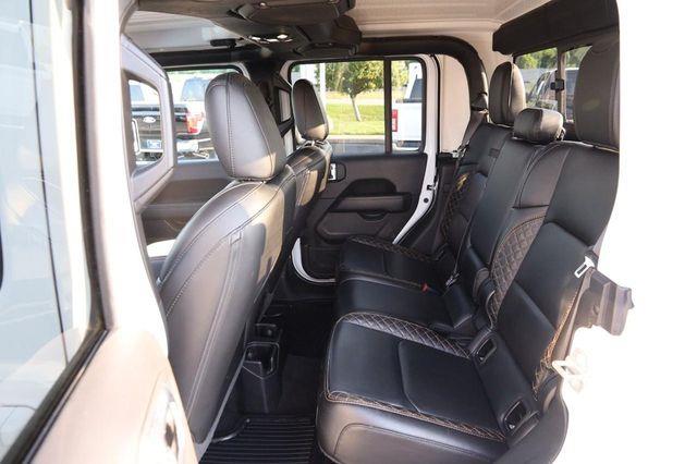 2021 Jeep Gladiator - $33,520