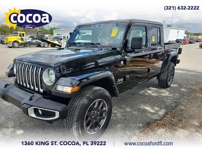 2023 Jeep Gladiator 4X4 Overland 4DR Crew Cab 5.0 FT. SB