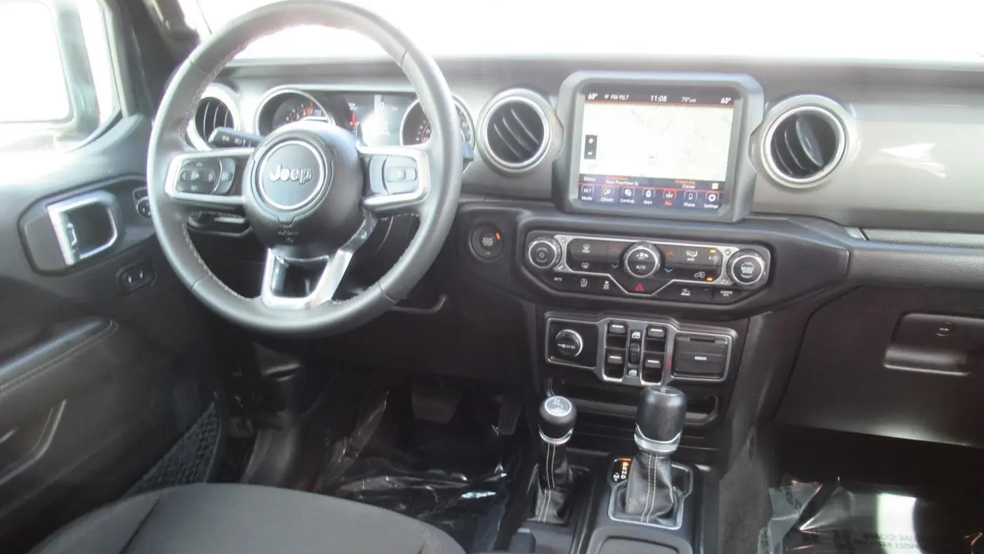 2023 Jeep Gladiator Overland
