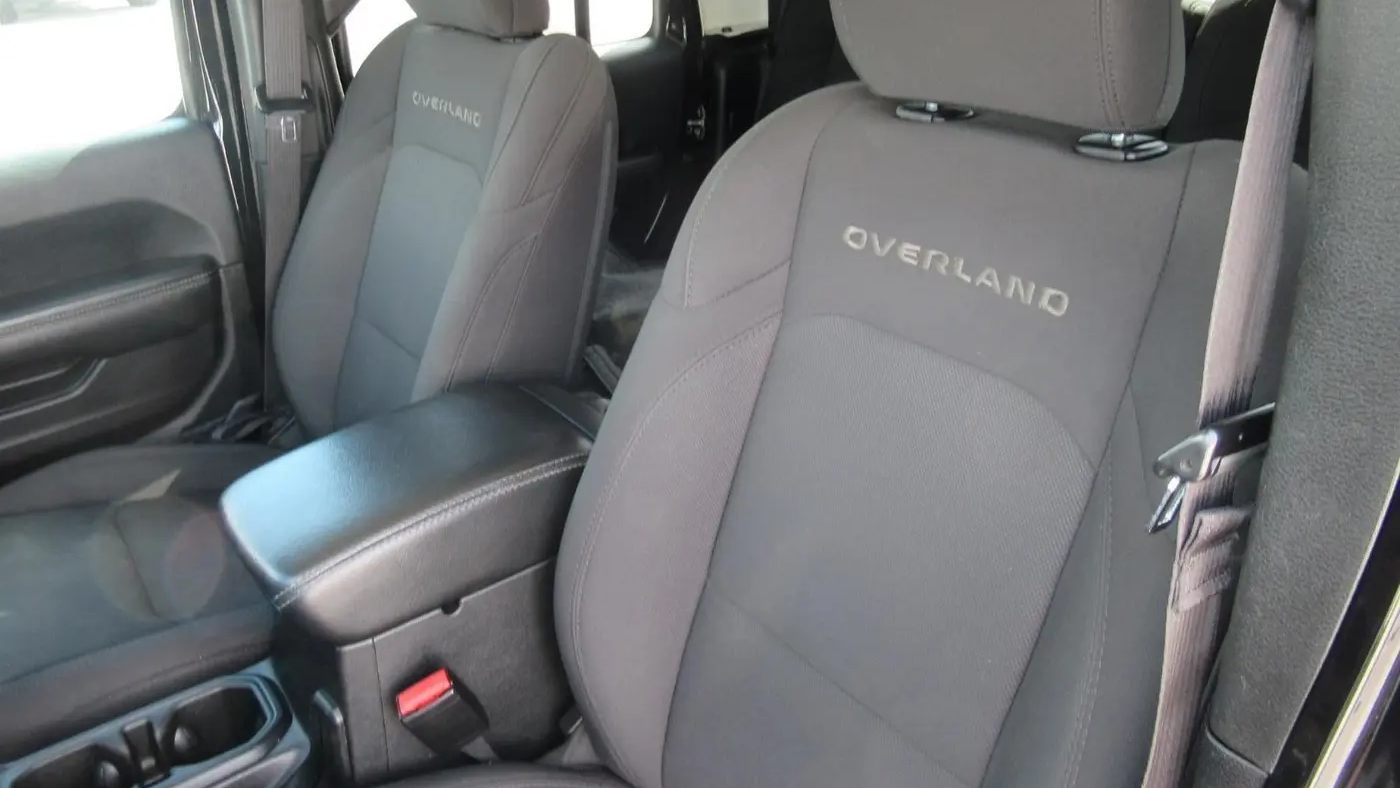 2023 Jeep Gladiator Overland