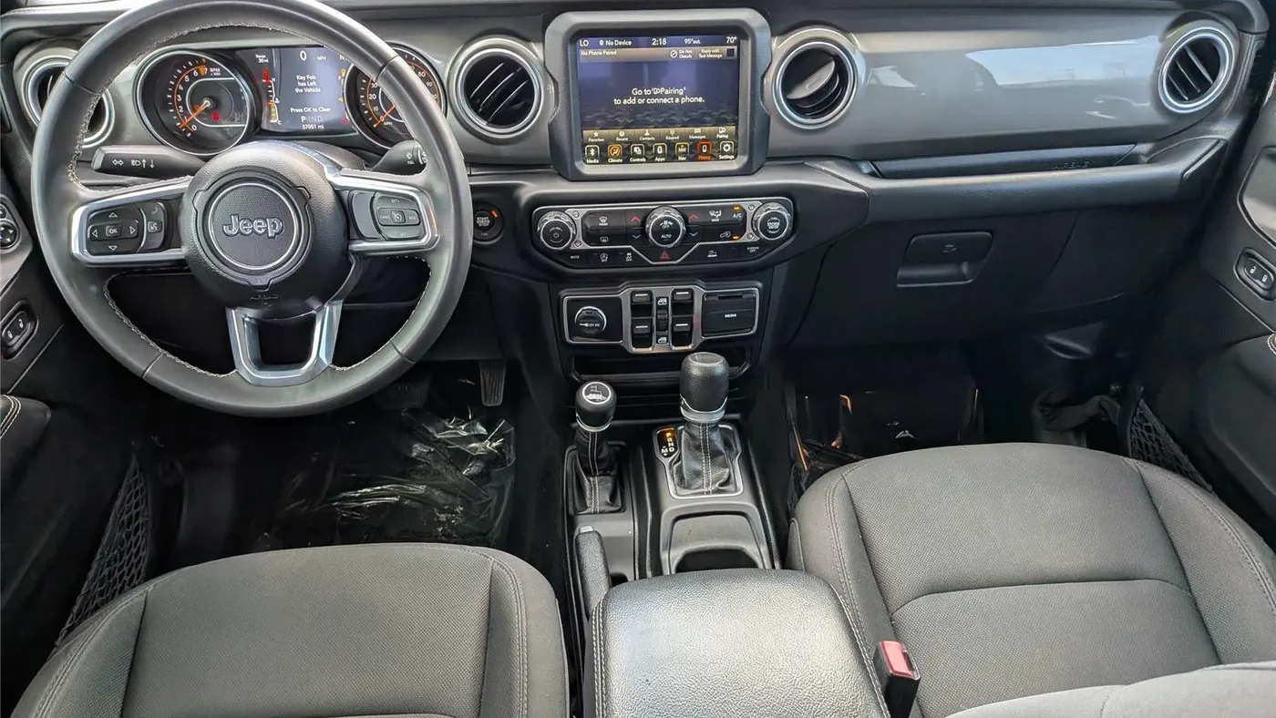 2023 Jeep Gladiator Overland