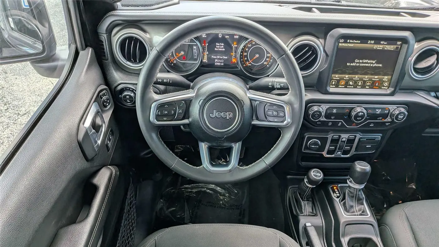 2023 Jeep Gladiator Overland