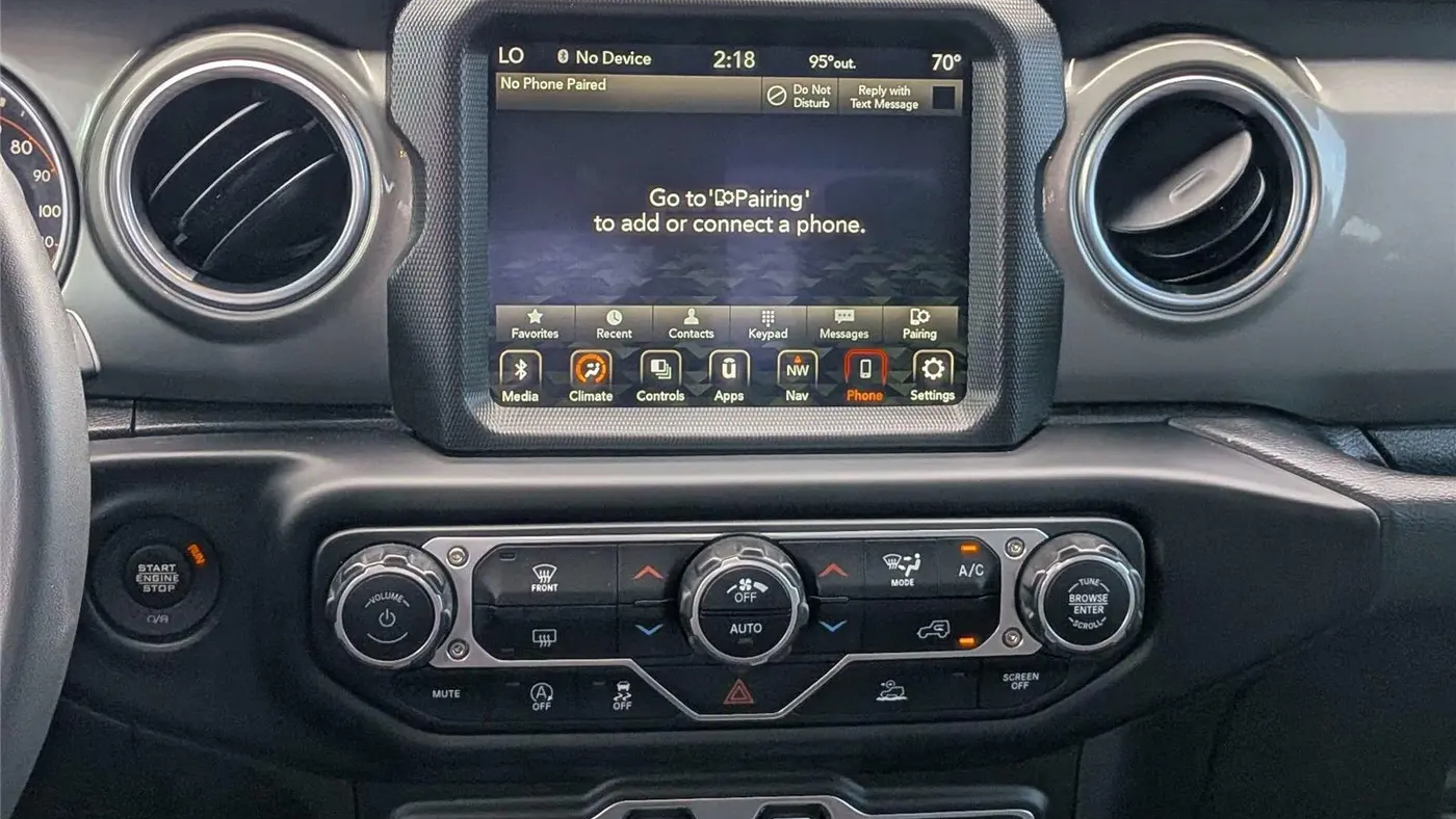 2023 Jeep Gladiator Overland