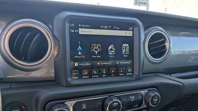 2023 Jeep Gladiator Overland