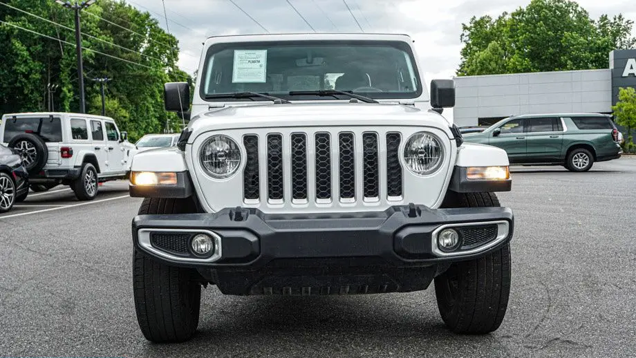 2023 Jeep Gladiator Overland