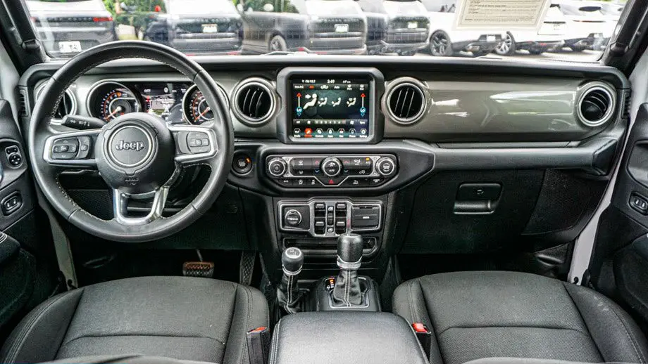 2023 Jeep Gladiator Overland