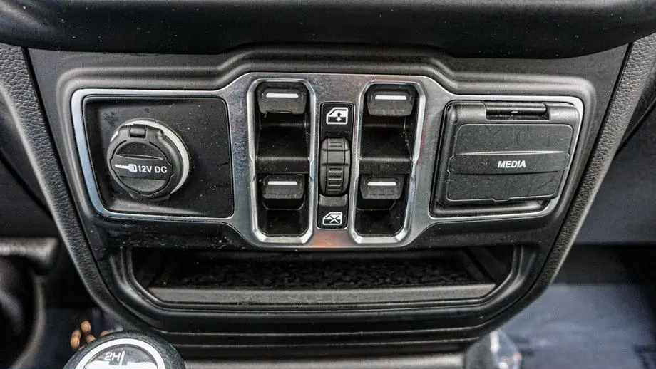 2023 Jeep Gladiator Overland