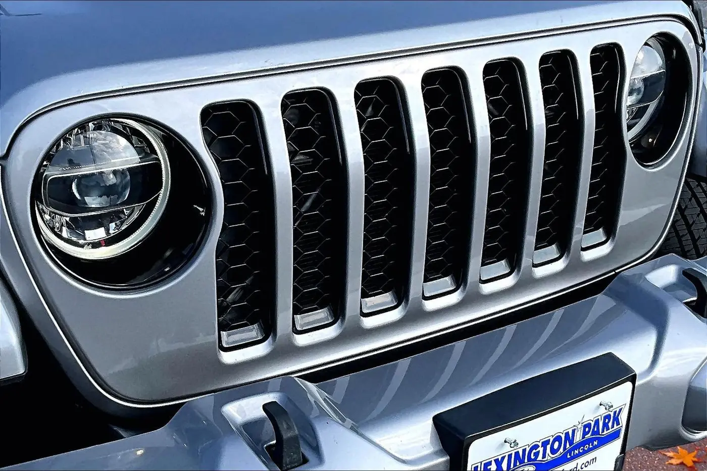 2021 Jeep Gladiator - $27,999
