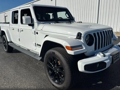 2022 Jeep Gladiator 4X4 Overland 4DR Crew Cab 5.0 FT. SB