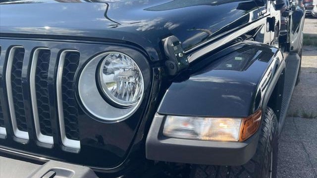 2022 Jeep Gladiator Overland