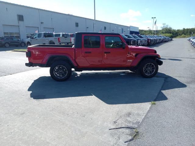 2022 Jeep Gladiator - $30,673