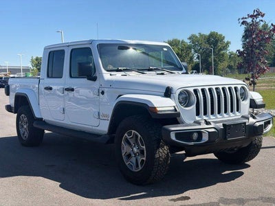 2022 Jeep Gladiator 4X4 Overland 4DR Crew Cab 5.0 FT. SB