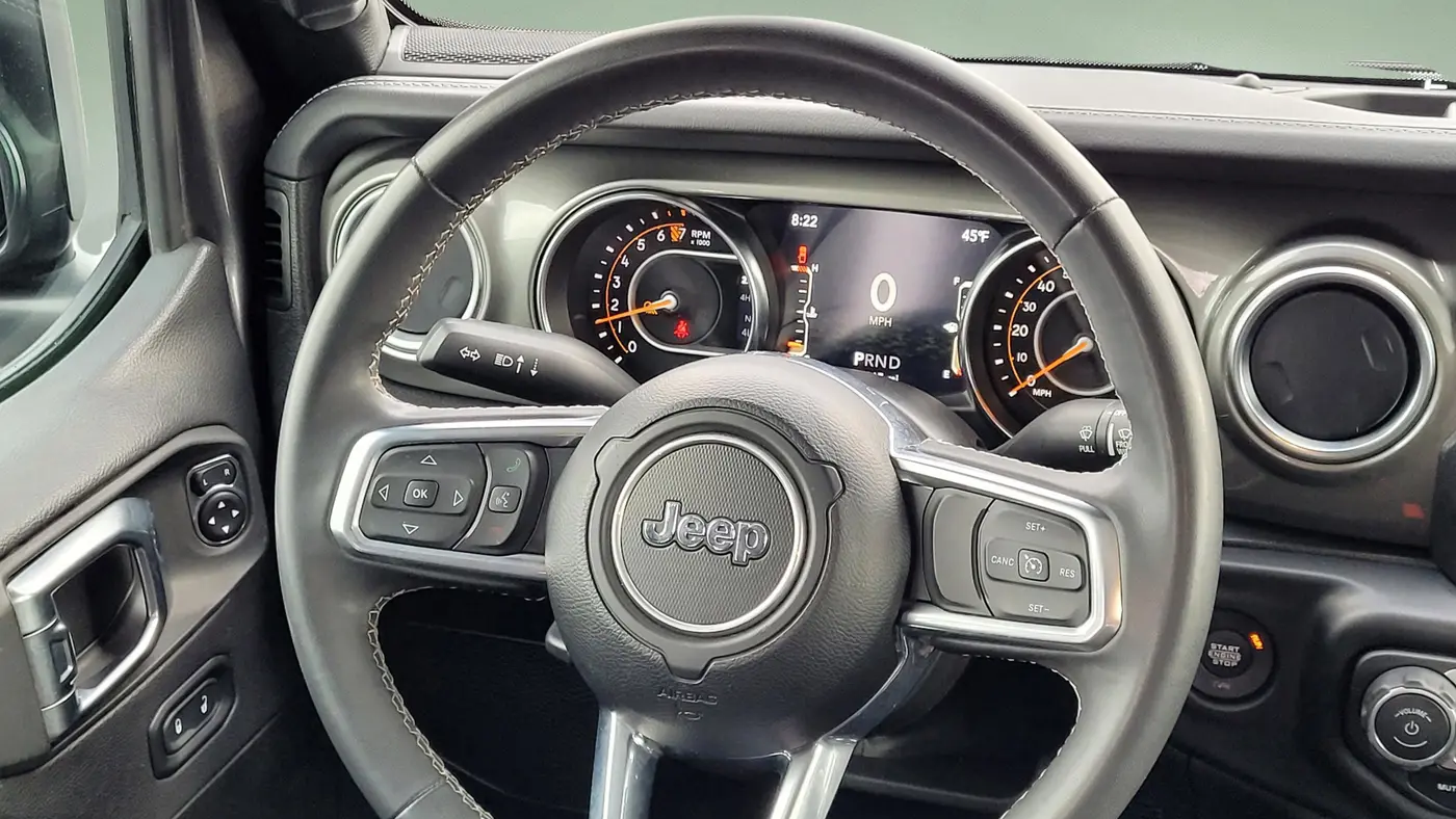 2023 Jeep Gladiator Overland
