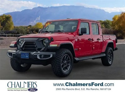 2020 Jeep Gladiator 4X4 Overland 4DR Crew Cab 5.0 FT. SB