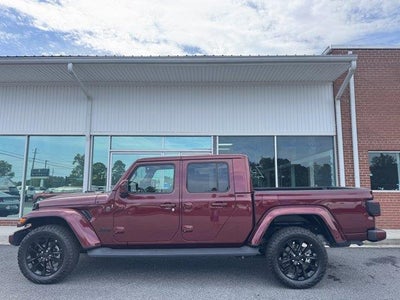 2021 Jeep Gladiator 4X4 Overland 4DR Crew Cab 5.0 FT. SB