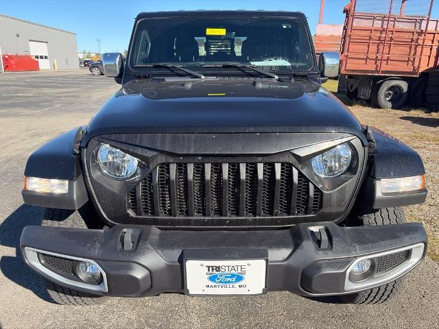 2022 Jeep Gladiator - $32,000