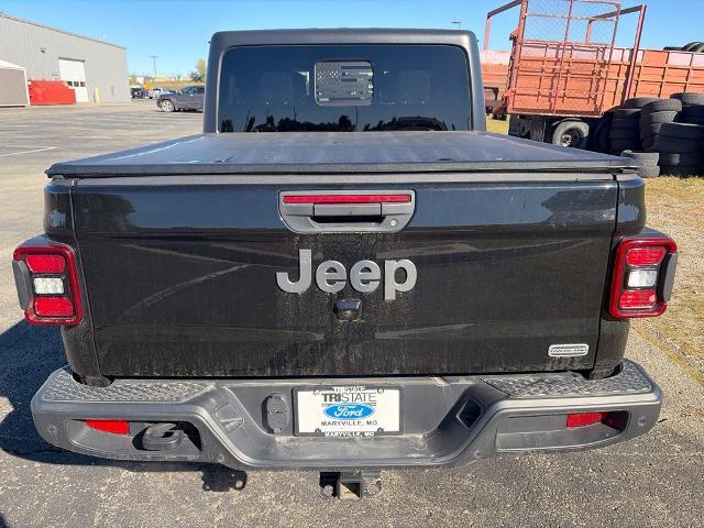 2022 Jeep Gladiator - $32,000
