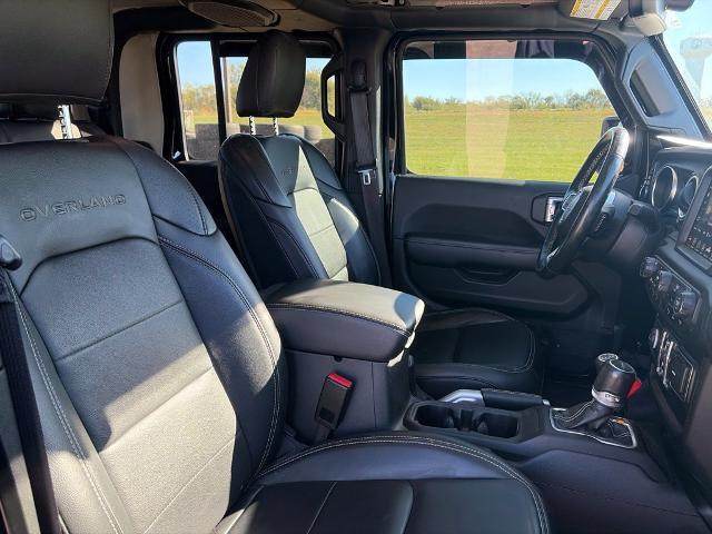 2022 Jeep Gladiator - $32,000