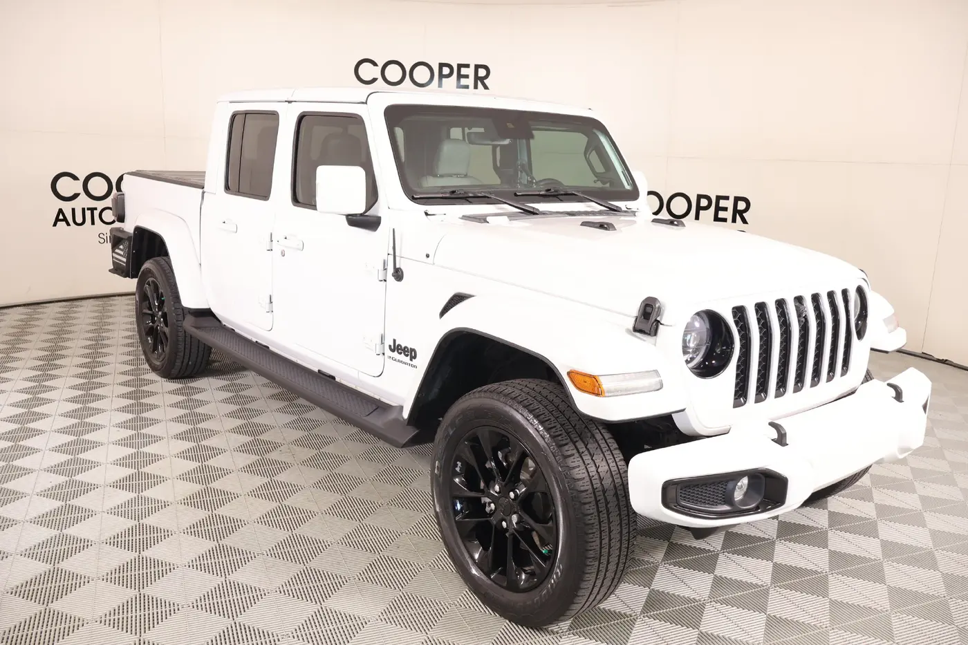 2023 Jeep Gladiator