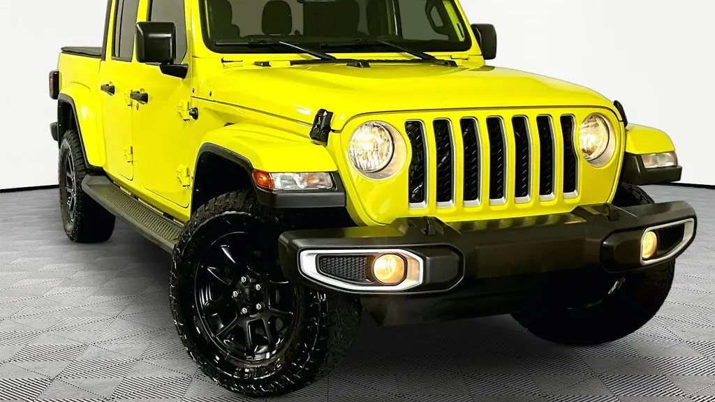 Preowned 2023 Jeep Gladiator Overland for Sale