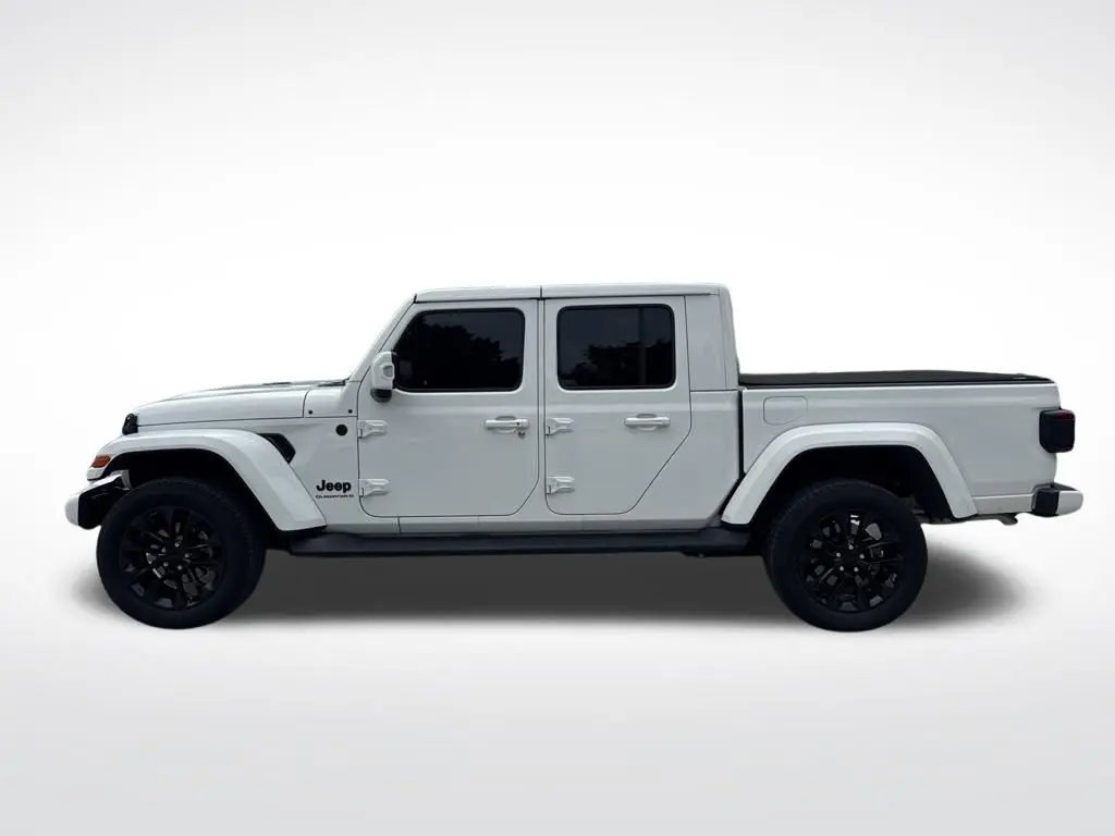 2023 Jeep Gladiator - $34,448