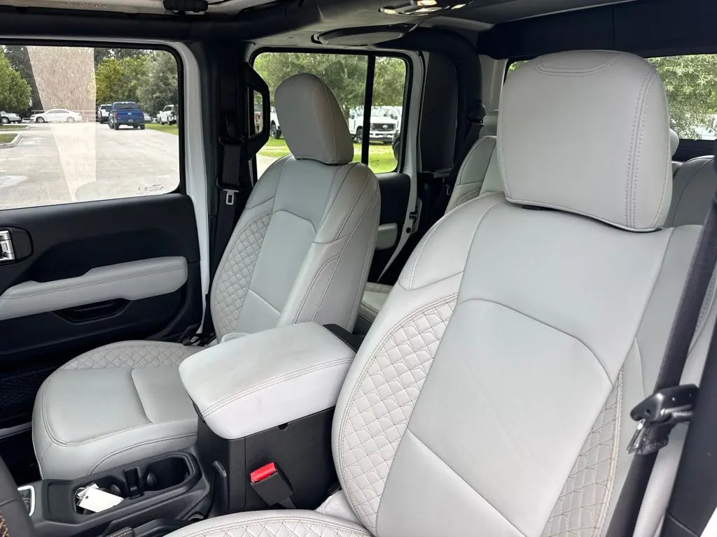 2023 Jeep Gladiator - $34,448