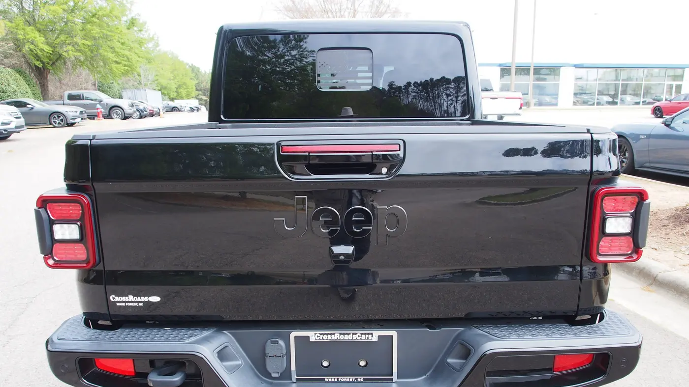2021 Jeep Gladiator Overland