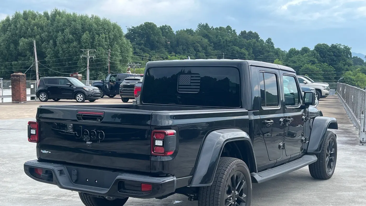 2021 Jeep Gladiator Overland