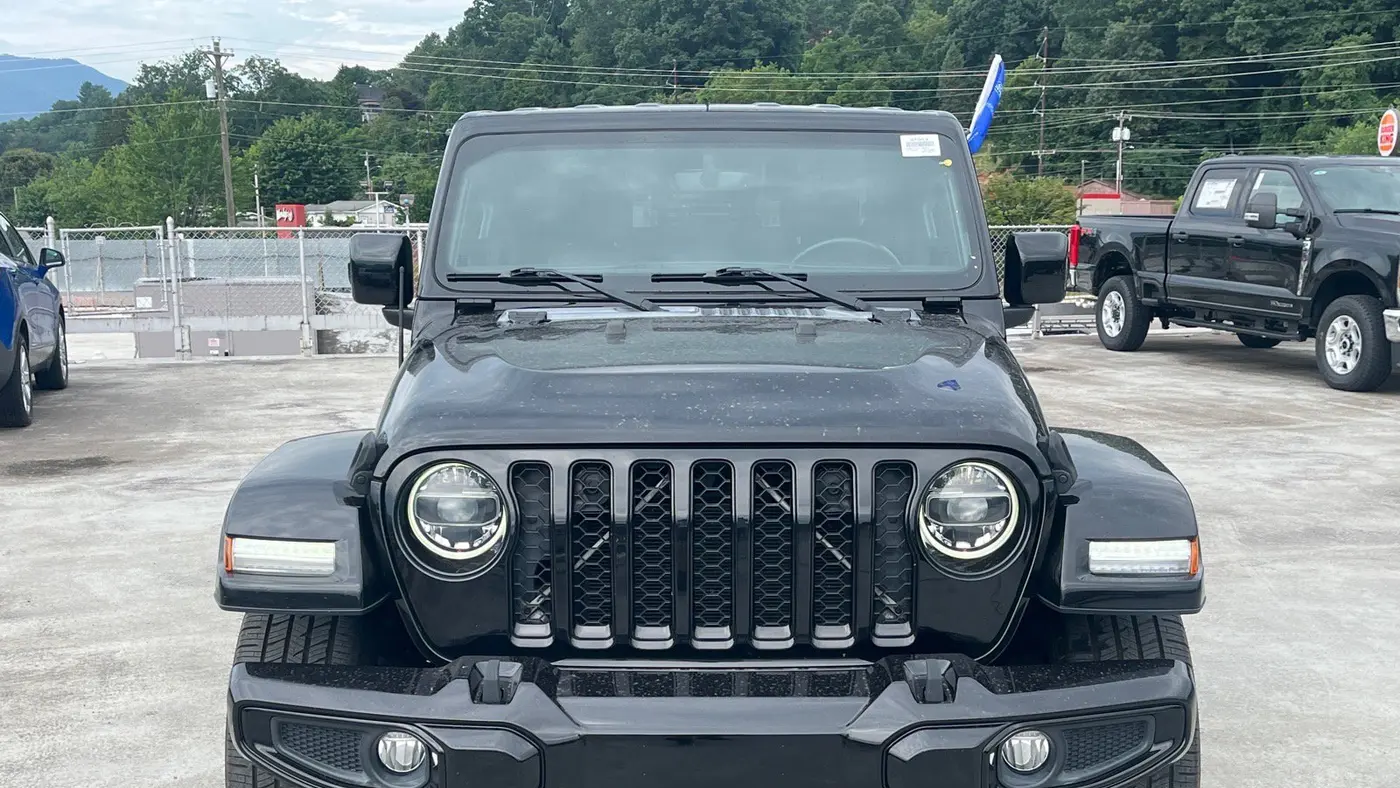 2021 Jeep Gladiator Overland
