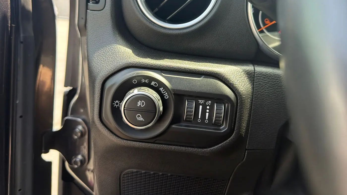 2021 Jeep Gladiator Overland
