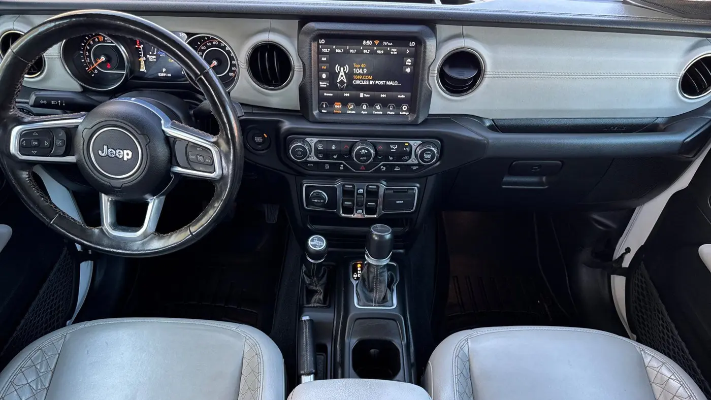 2023 Jeep Gladiator Overland