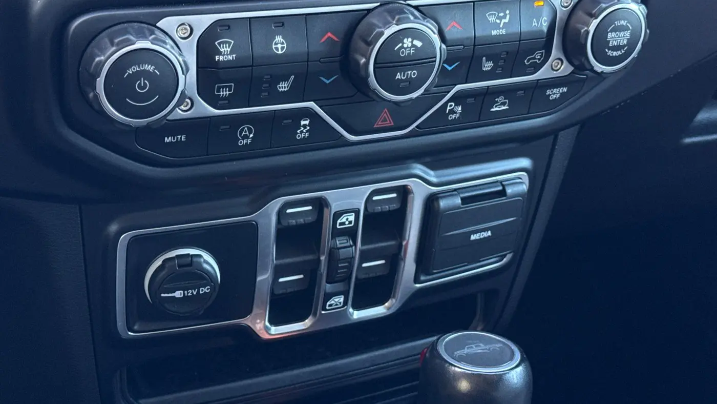 2023 Jeep Gladiator Overland